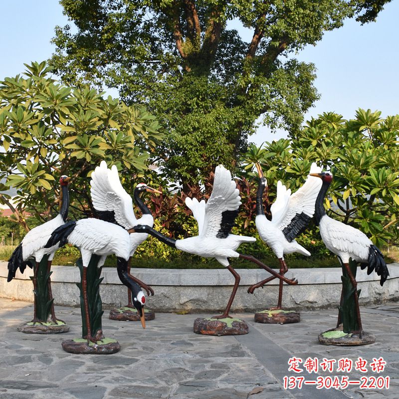 盐城玻璃钢写实仙鹤雕塑
