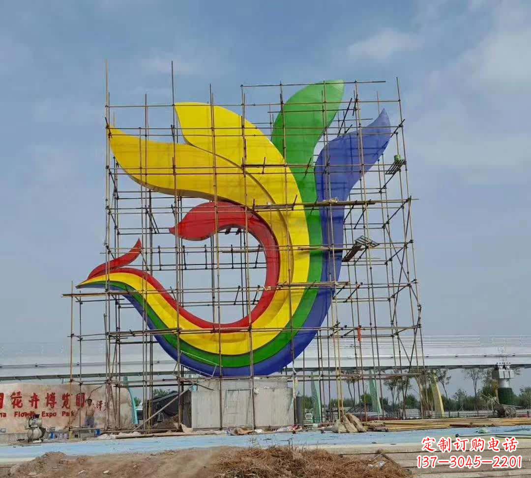 盐城不锈钢彩色凤凰雕塑传承文化,融合美感