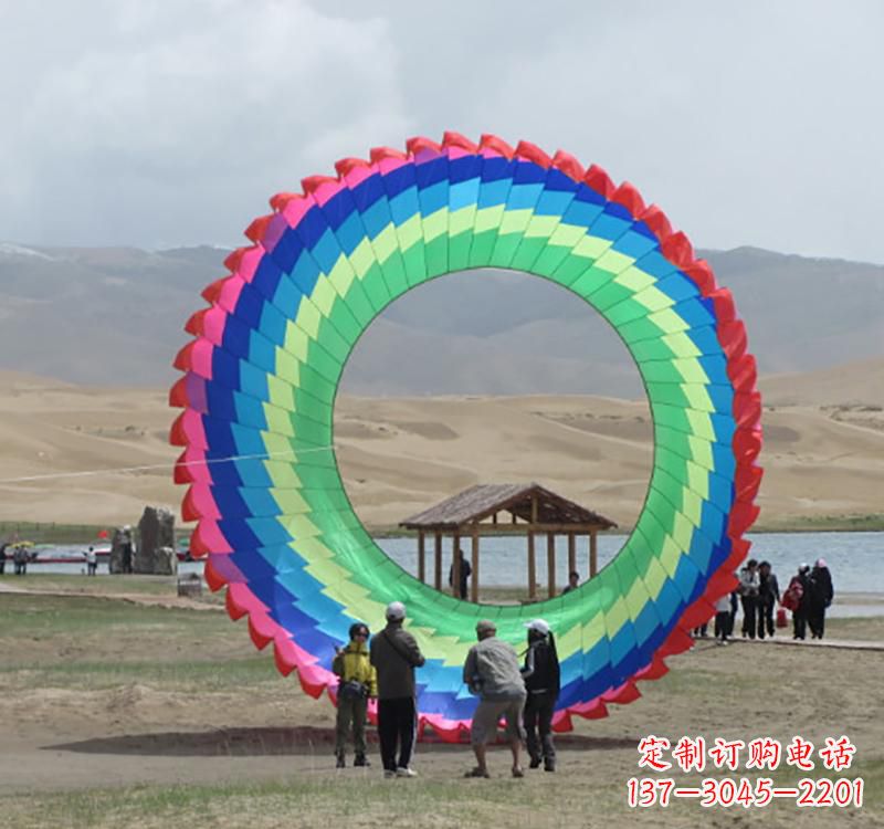 盐城不锈钢彩色圆环雕塑——精致的艺术瑰宝