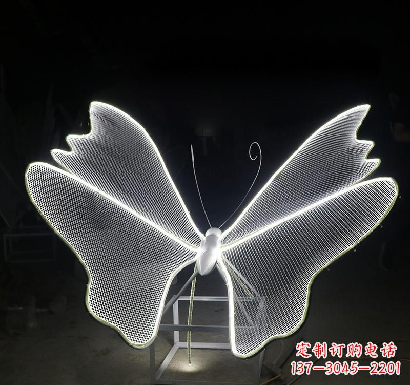 盐城不锈钢灯饰蝴蝶雕塑