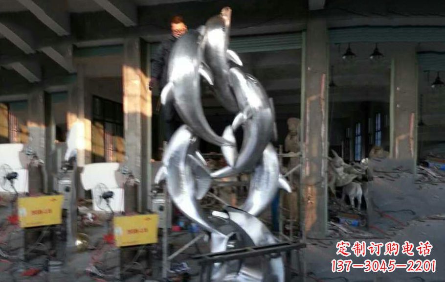 盐城不锈钢海豚雕塑漂亮的海洋艺术品