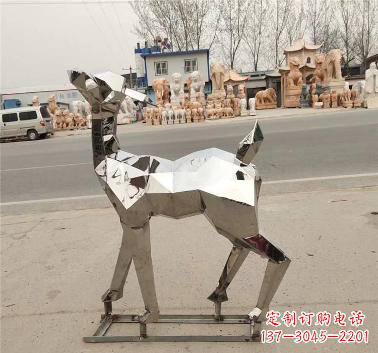盐城不锈钢几何小鹿雕塑