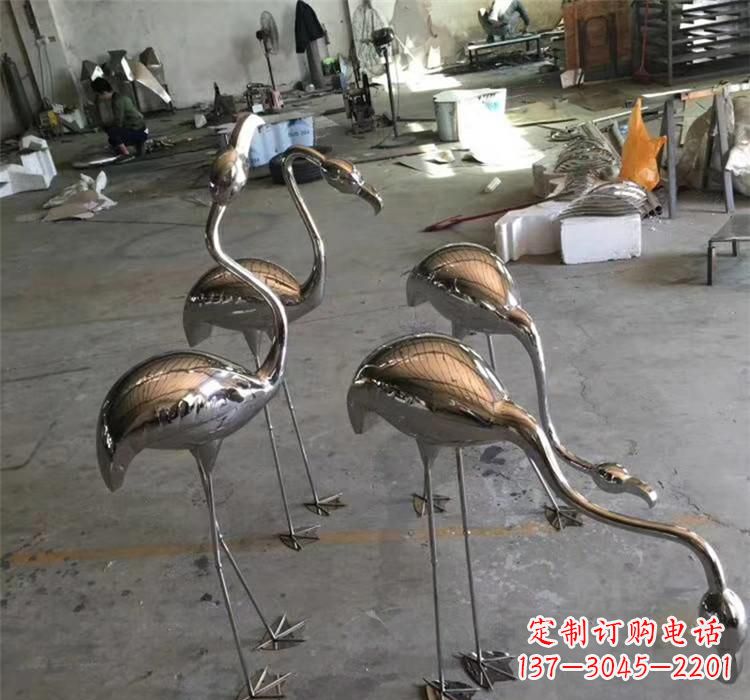 盐城不锈钢火烈鸟雕塑给家园带来灿烂的光芒