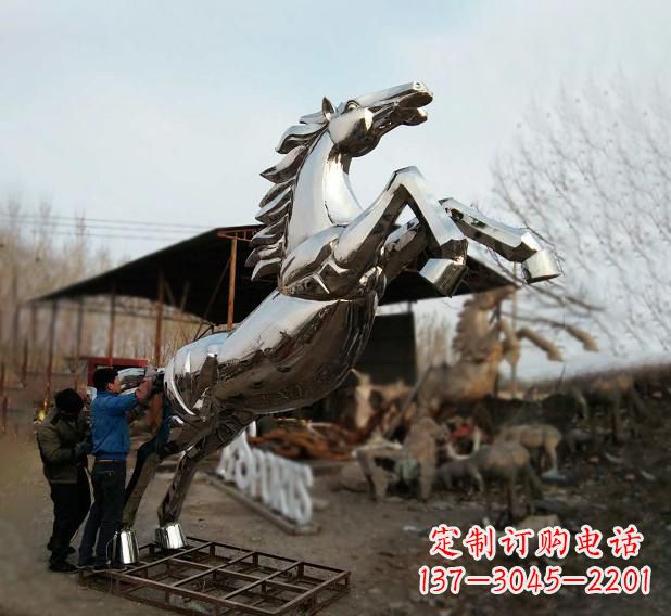 盐城不锈钢现代动物马雕塑
