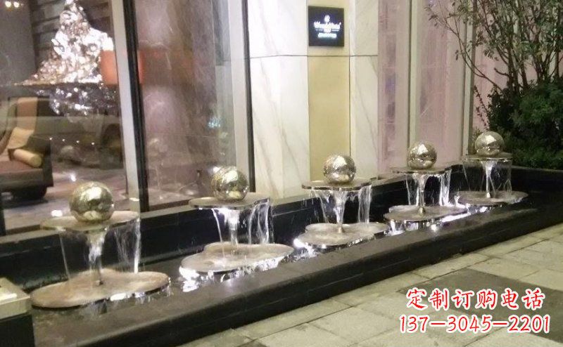 盐城不锈钢小喷泉雕塑美丽之灵