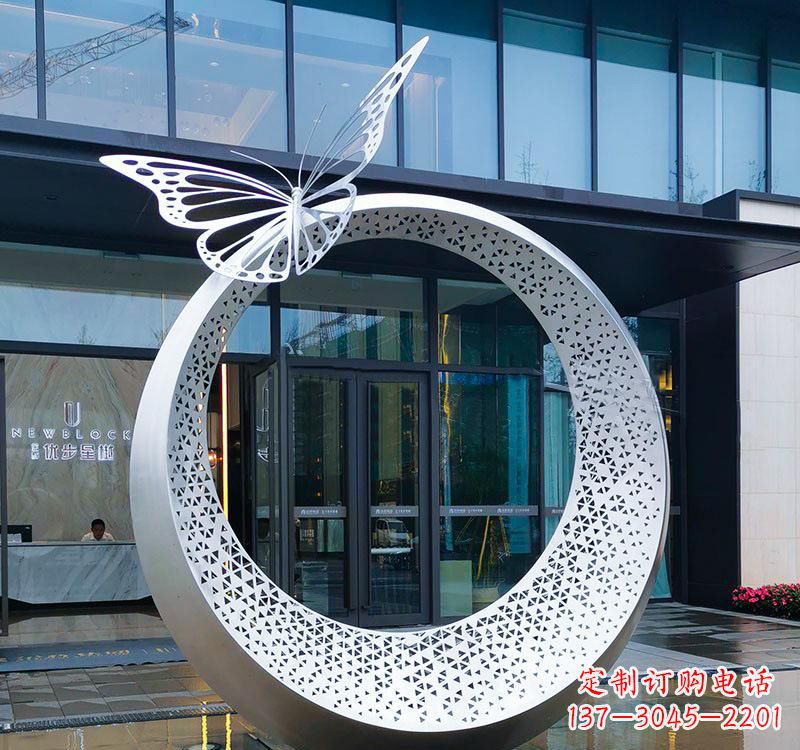 盐城不锈钢园林戒指雕塑精美细腻的艺术品