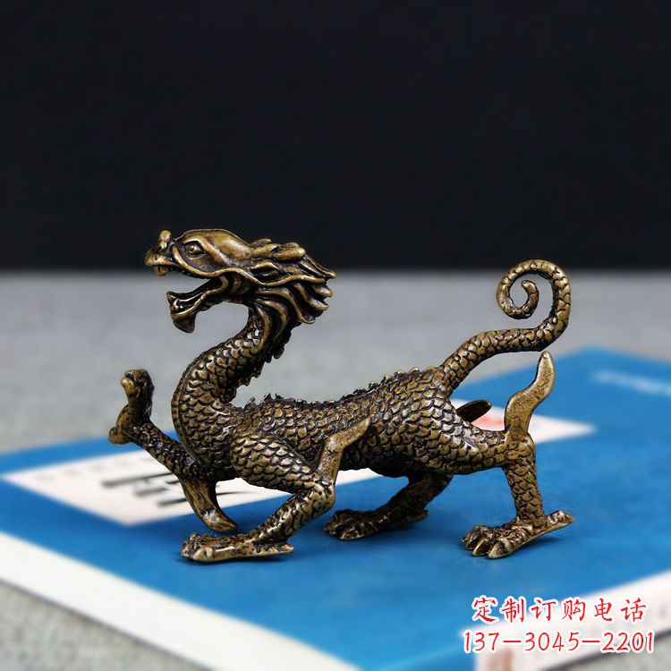 盐城青龙雕塑用纯铜熔铸而成