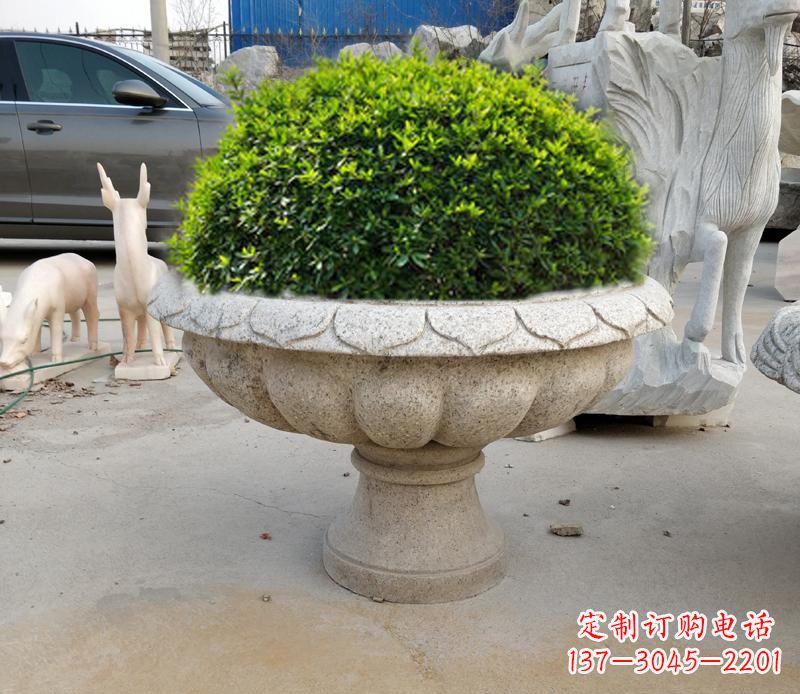 盐城优雅大理石花盆雕塑