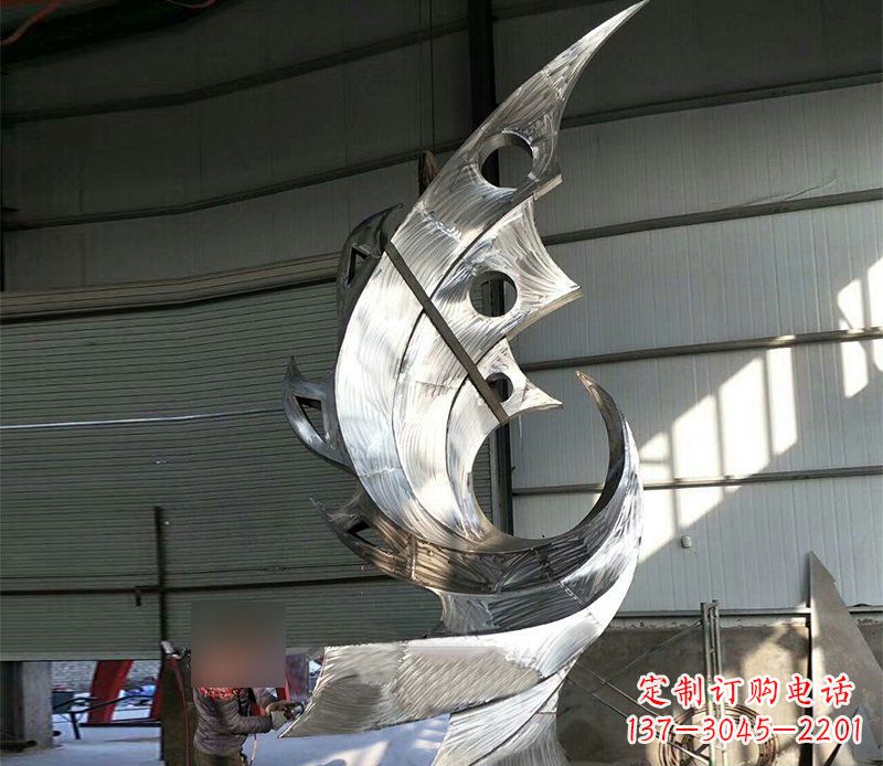 盐城公园不锈钢抽象凤凰景观雕塑 (3)