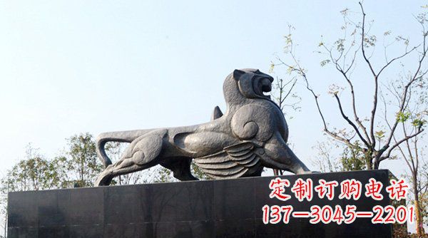 盐城公园抽象狮子动物铜雕