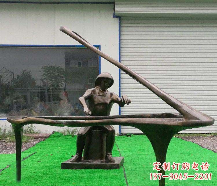 盐城 传奇钢琴雕塑