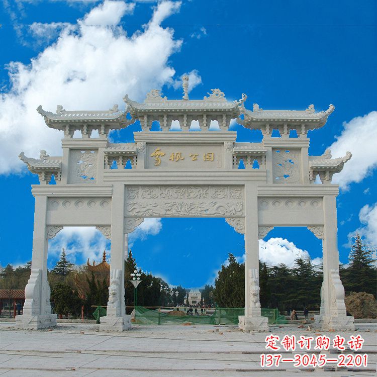 盐城传承历史的精美汉白玉三门牌楼雕塑