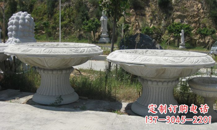 盐城美轮美奂的大理石花盆雕塑