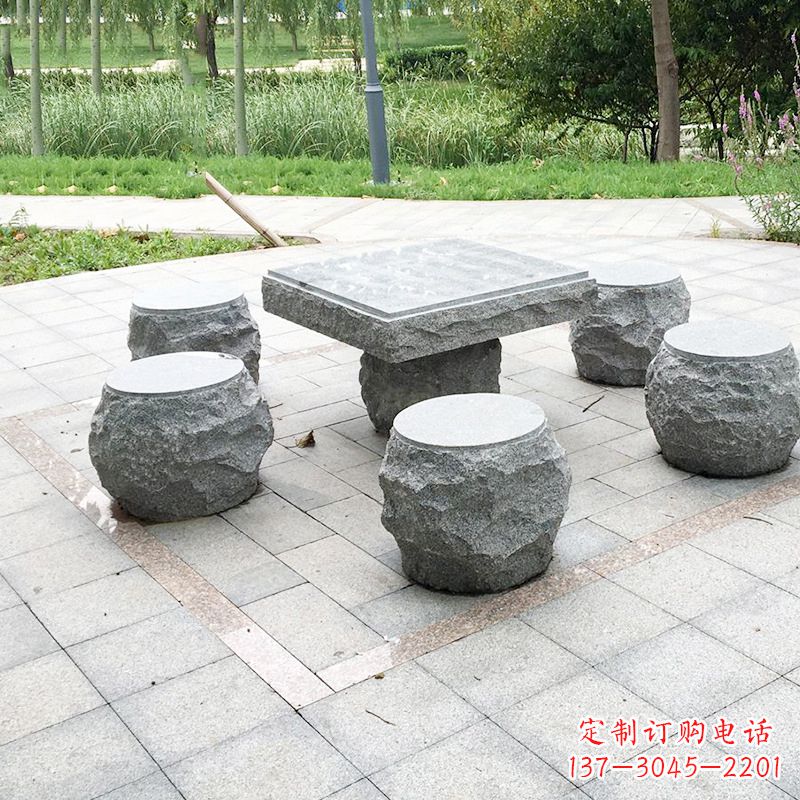 盐城新题目“古典风格石桌凳雕塑”