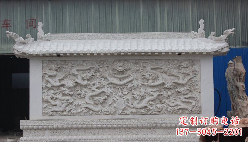 盐城九龙壁石雕塑——让礼堂充满豪华气息