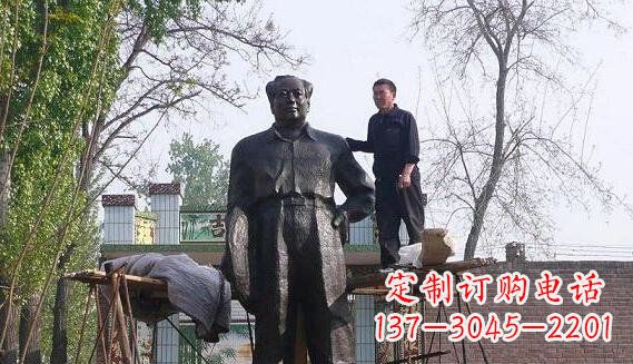 盐城荣耀无双，中领雕塑推出毛主席伟人铜雕