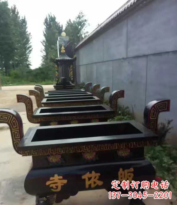 盐城寺庙四足方形香炉铜雕