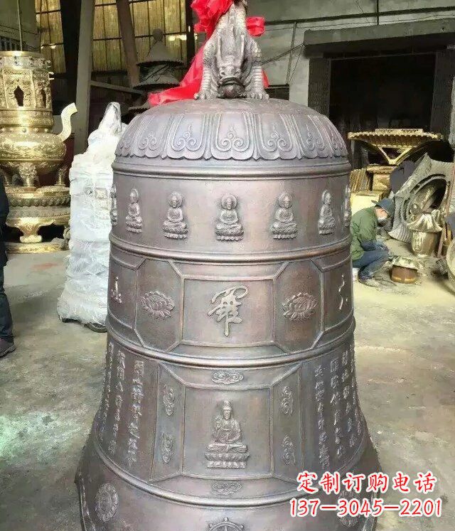 盐城寺庙铜雕钟铸铜钟雕塑