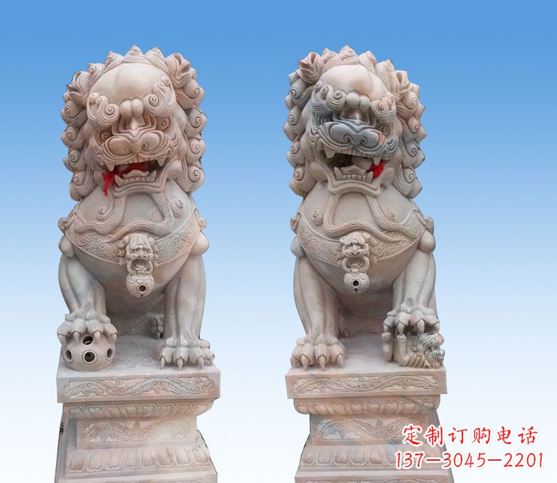 盐城晚霞红踩球狮子石雕
