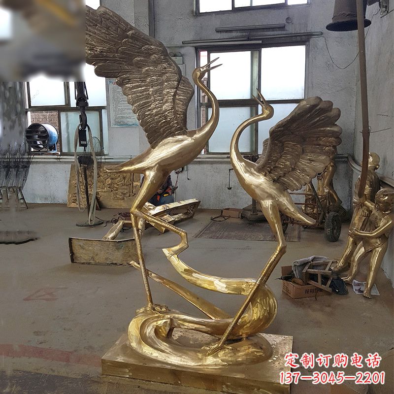 盐城仙鹤铜雕景观